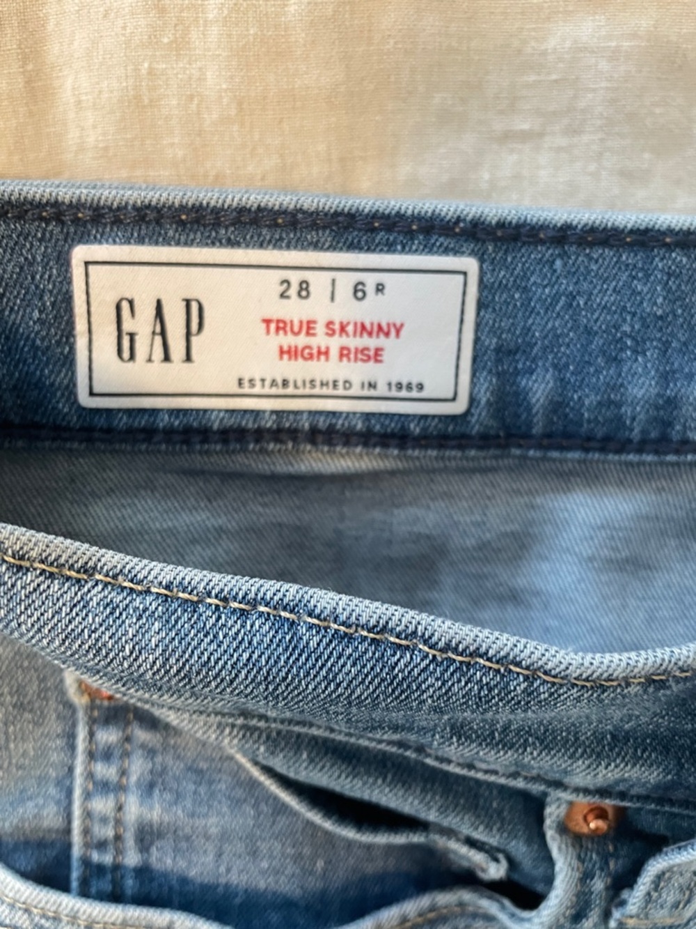 GAP True Skinny High Rise Jeans - Light Wash Blue